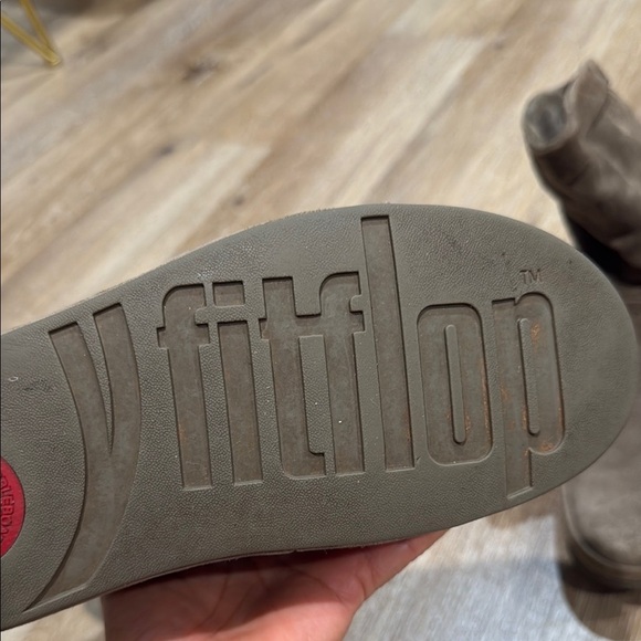 Fitflop Size 8 Women's Ankle Boots in Taupe Leather - Picture 2 of 13